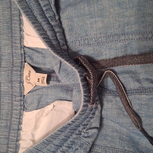 J crew elastic denim color comfortable shorts. Medium - Picture 4 of 4